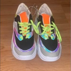 Steve Madden Women’s Size 7.5 Sneaker